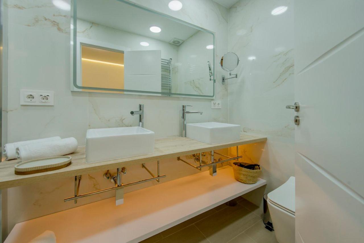 Suara Apartamentos 3 Madrid Exterior foto